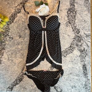 Victoria's Secret Black & White Polka Dot Lace-Trim Chemise Set